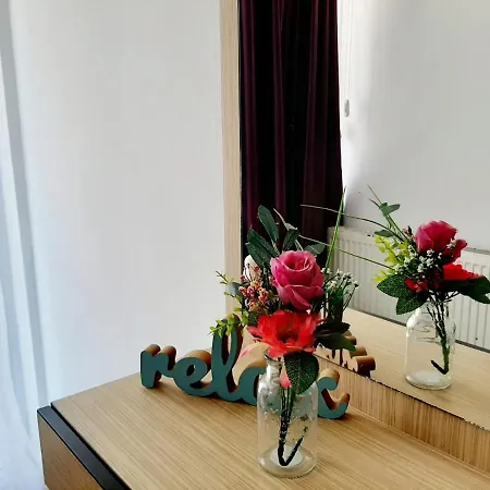 Vila Azore בית הארחה