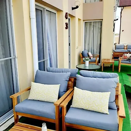 בית הארחה Vila Azore אפורי נורד